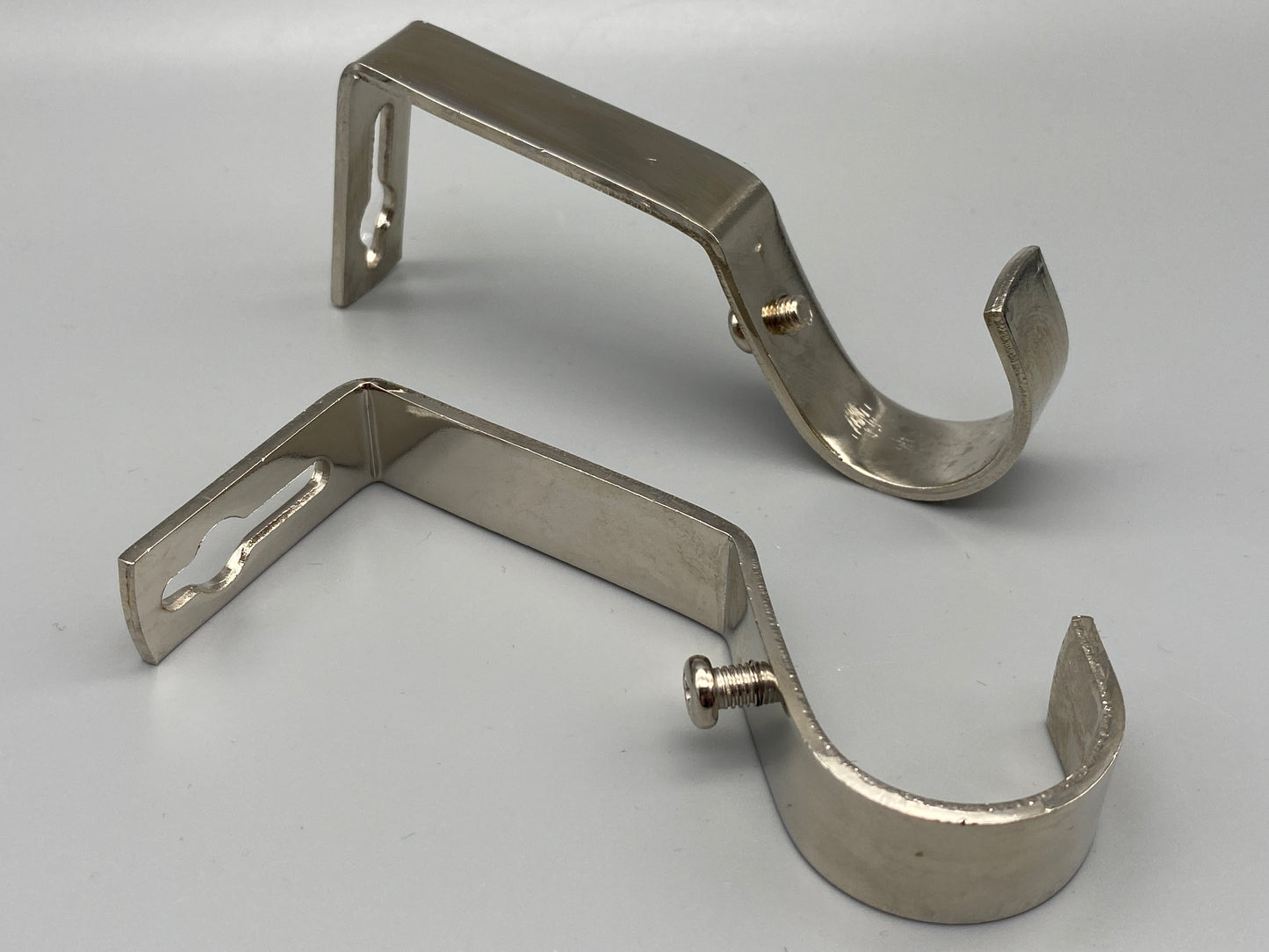 Pair of Heavy Duty Metal Curtain Pole Brackets - Holds Rods upto 30mm - Wall Brackets Holder (Bright Nickel)