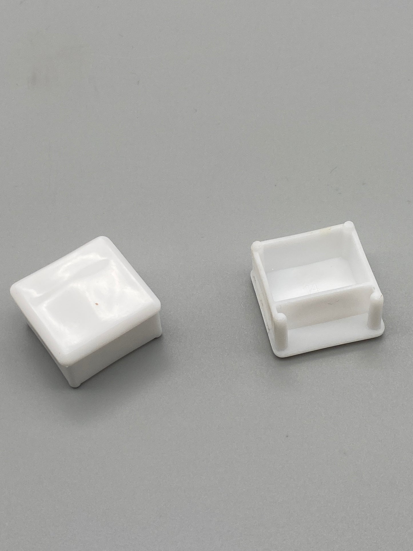 Head Rail End Caps for Wooden 25mm Venetian Blinds - Pack of 4