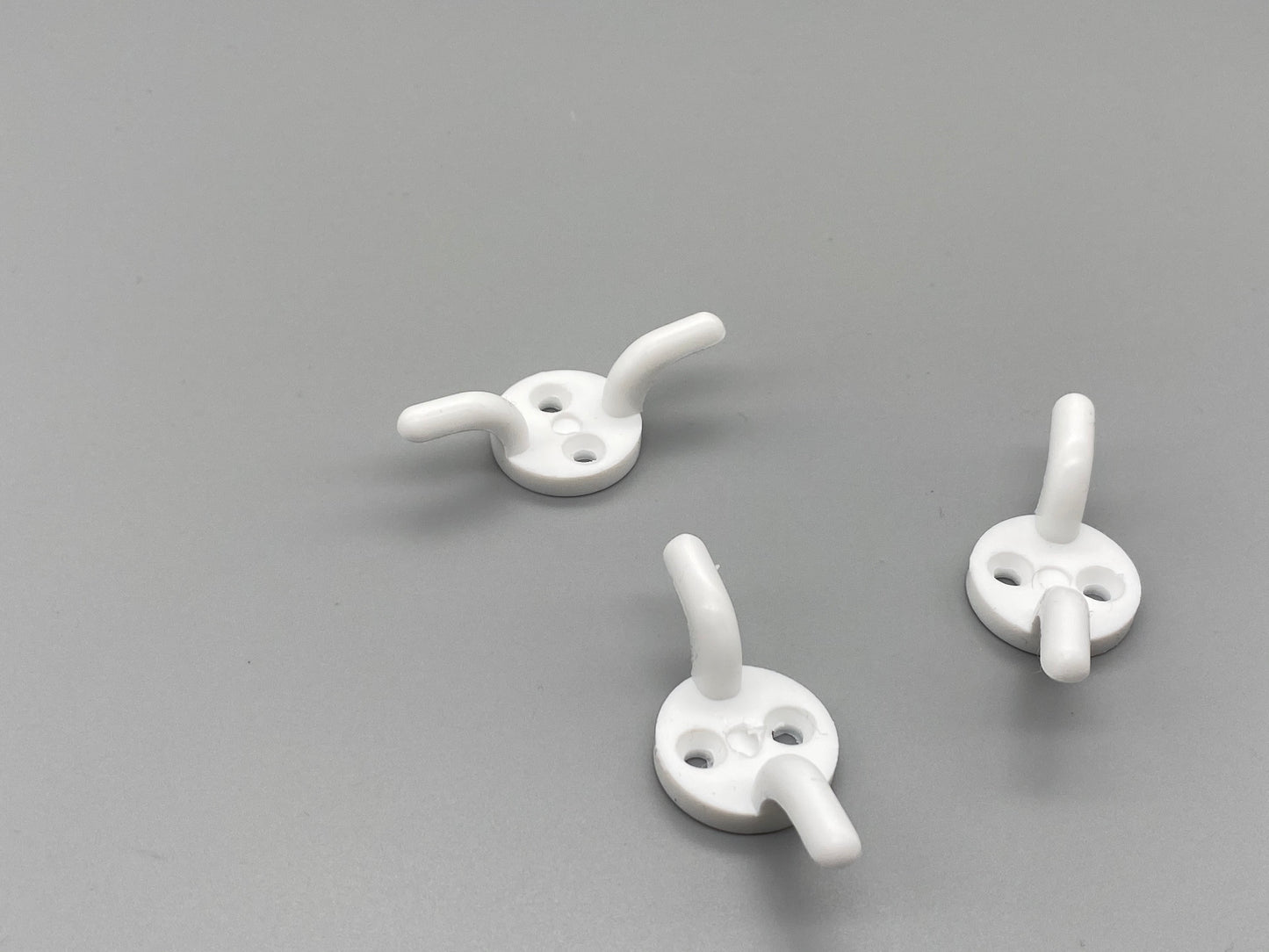 Small Cord Cleat Safety Device - White Plastic - Pack of 5
