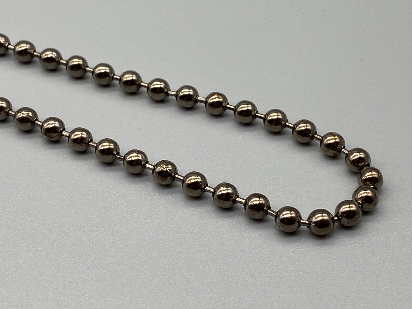 Gunmetal Chain - No.10 Bead Size: 4.5mm + Free Connector