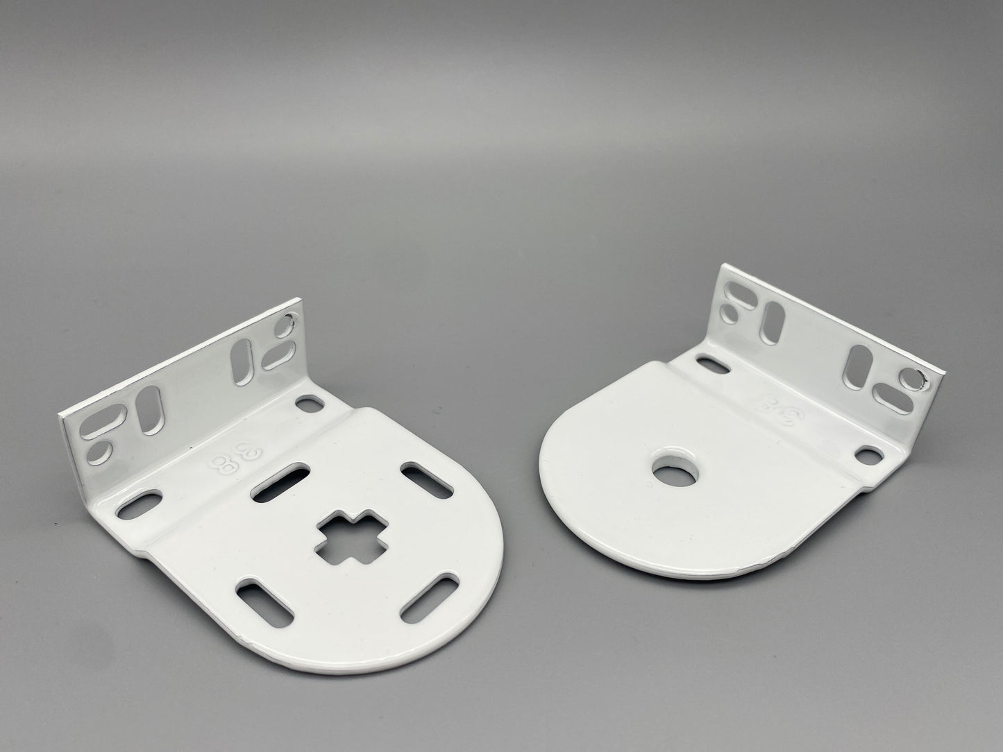 Pair of Replacement Roller Blinds Brackets Set - Metal Brackets - for 38mm System