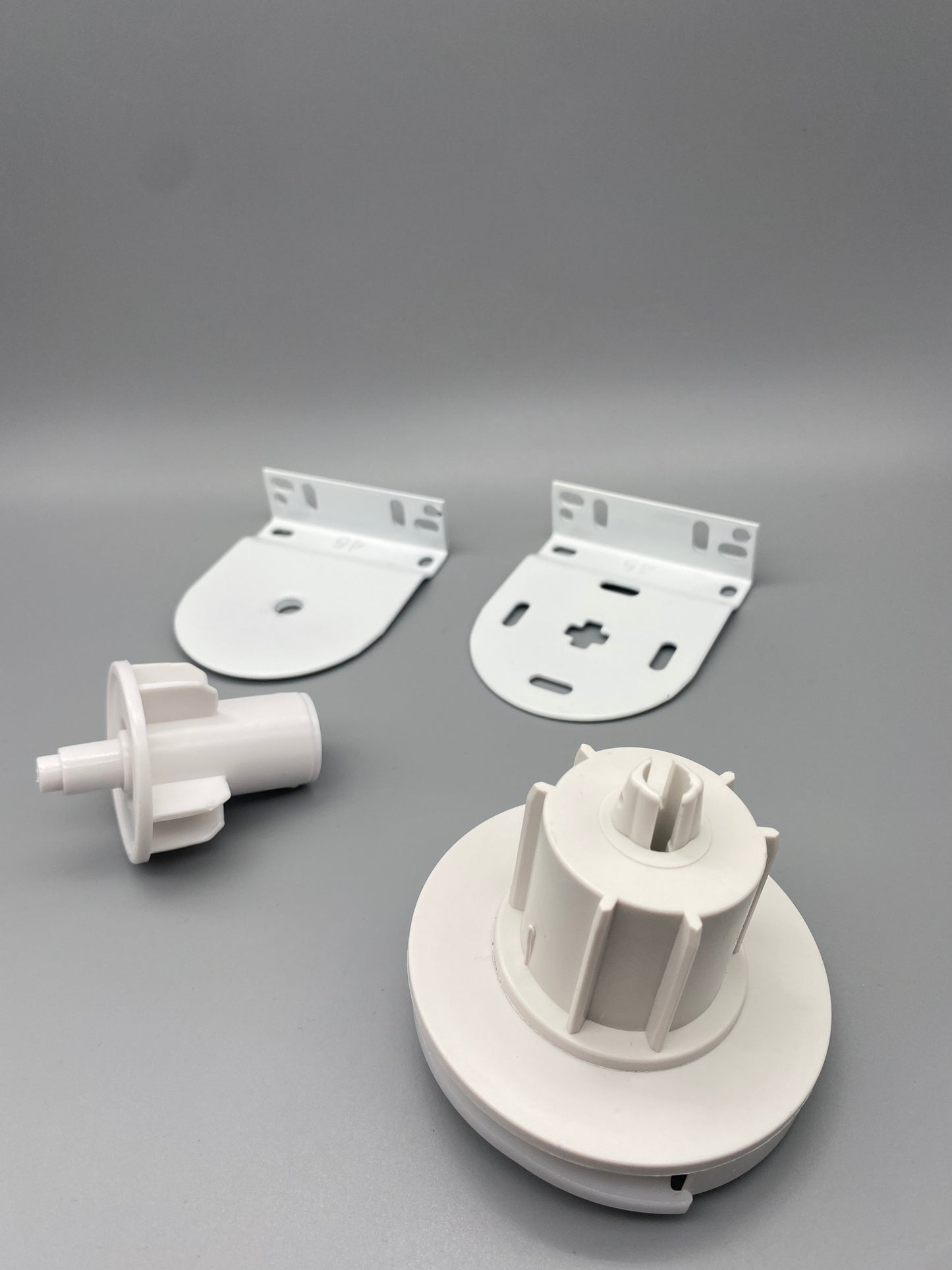 45mm Roller Blinds Sidewinder with Universal Metal Brackets - Set