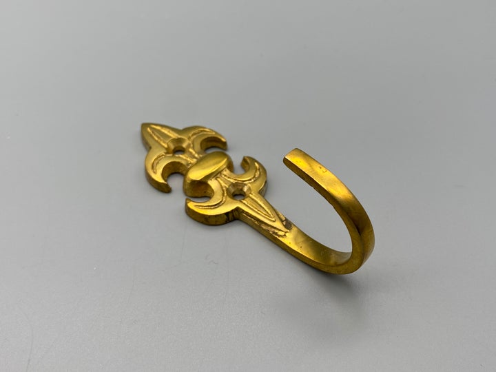 Brass Fleur De Lis Design Classic Tie Back Hook - Metal - Pack of 2