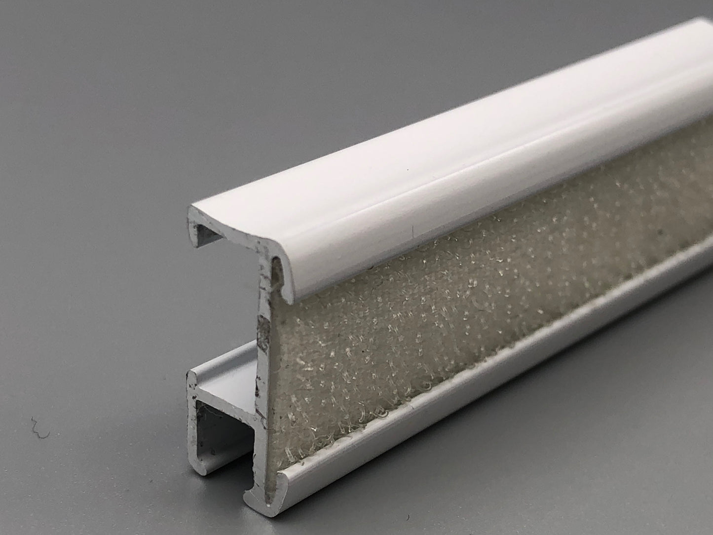 Metal Baton Headrail With Velcro - White Aluminium - Various Lengths