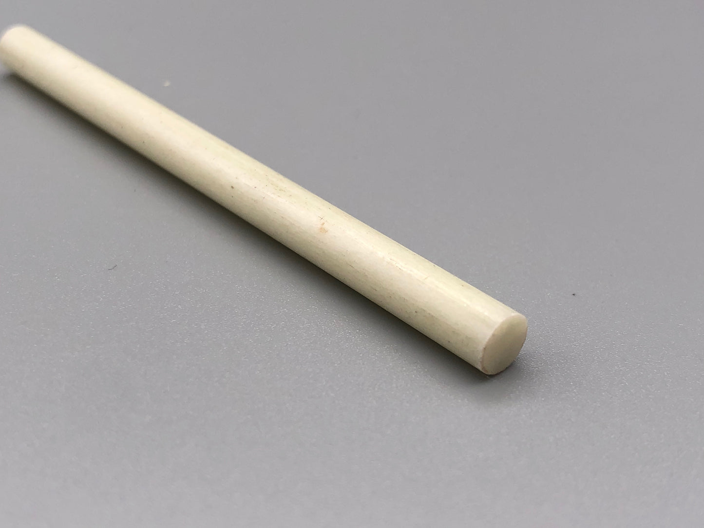 2 meter Fiberglass Rods (ø 4mm Thick) - Pack of 10