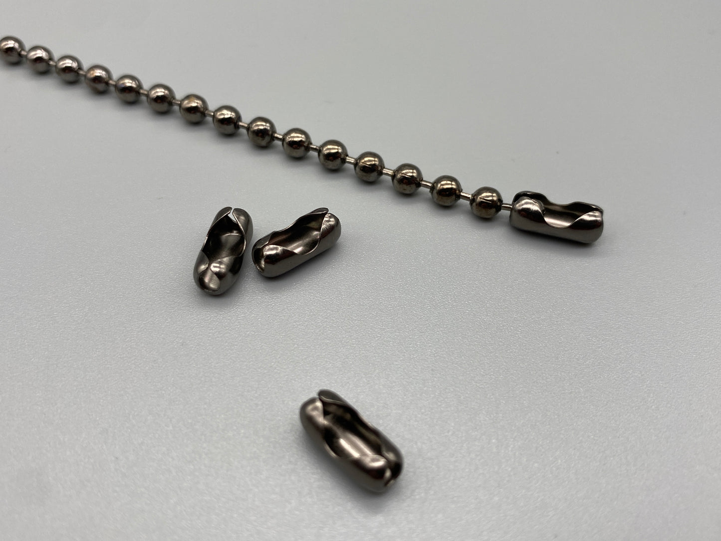 Gunmetal Chain - No.10 Bead Size: 4.5mm + Free Connector